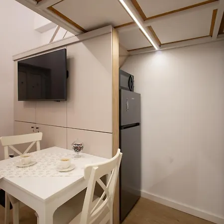 Banffy's Little House アパート クルージュ＝ナポカ